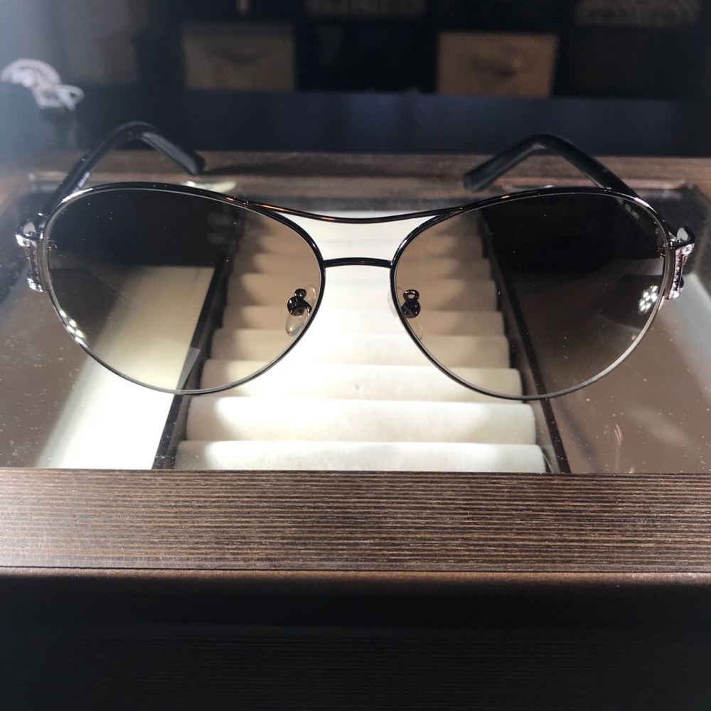 NWOT Furla brown women’s sunglasses